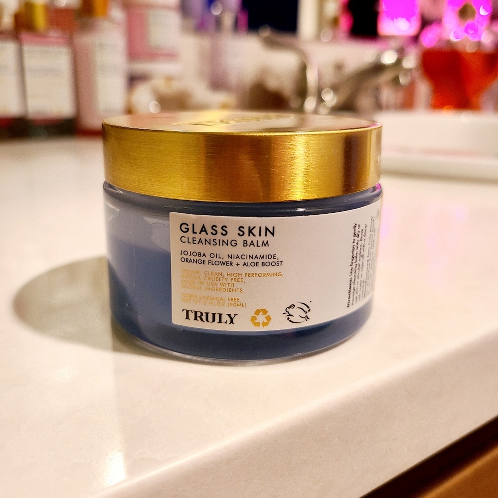 Truly glass skin cleansing balm